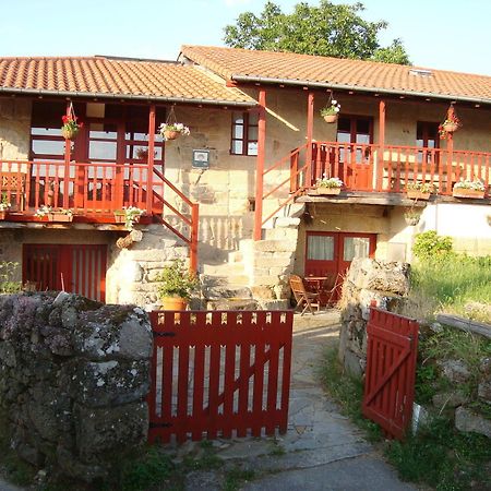A Casa Da Eira Guest House Cerreda Eksteriør bilde