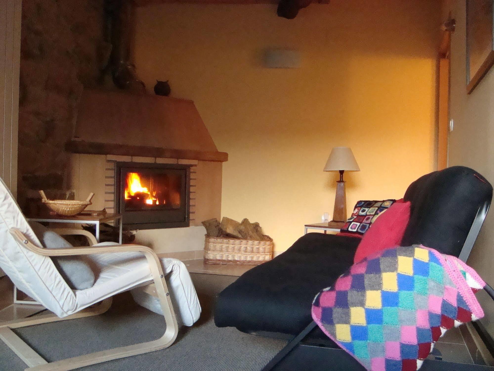 A Casa Da Eira Guest House Cerreda Eksteriør bilde