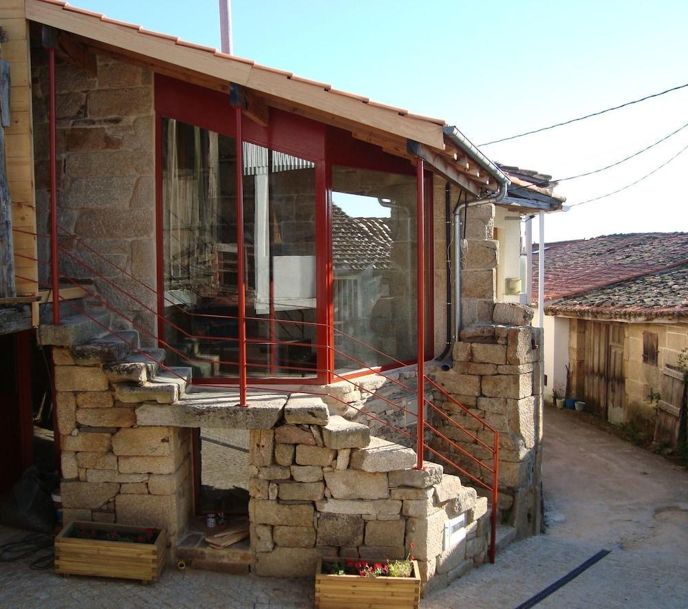 A Casa Da Eira Guest House Cerreda Eksteriør bilde